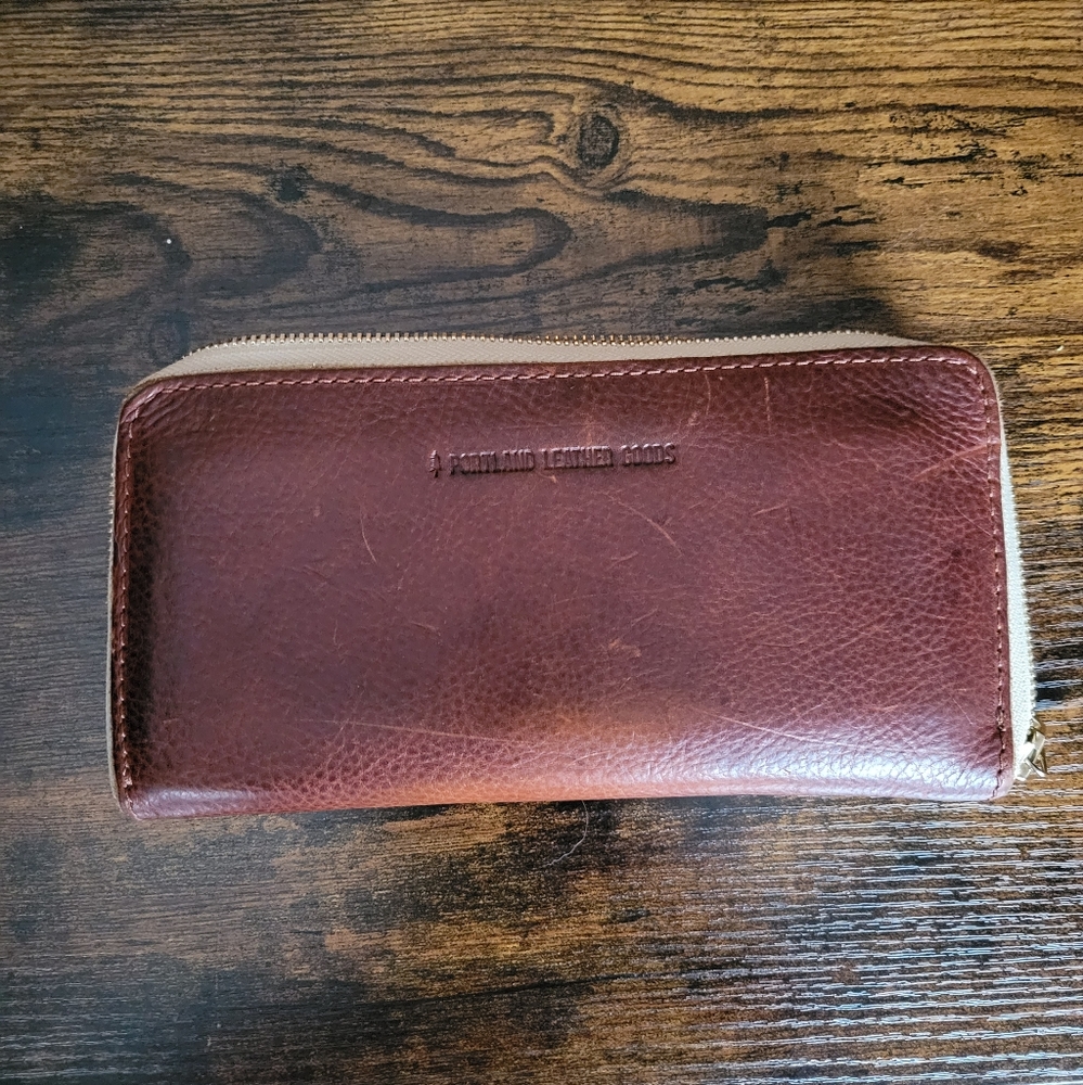 Portland Leather Goods Accordion Wallet